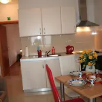 Apartments Central 公寓